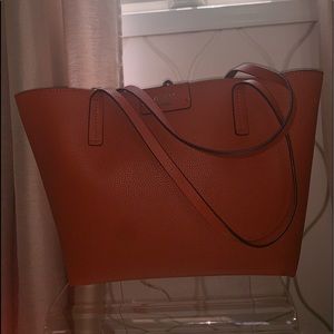 BRAND NEW. Orange Guess tote.
